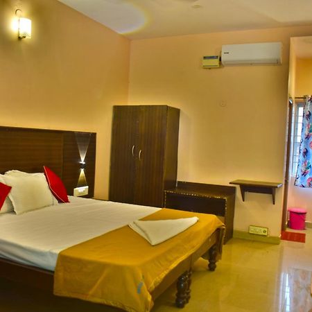 Jains Royal Palace Resorts Yelagiri Esterno foto