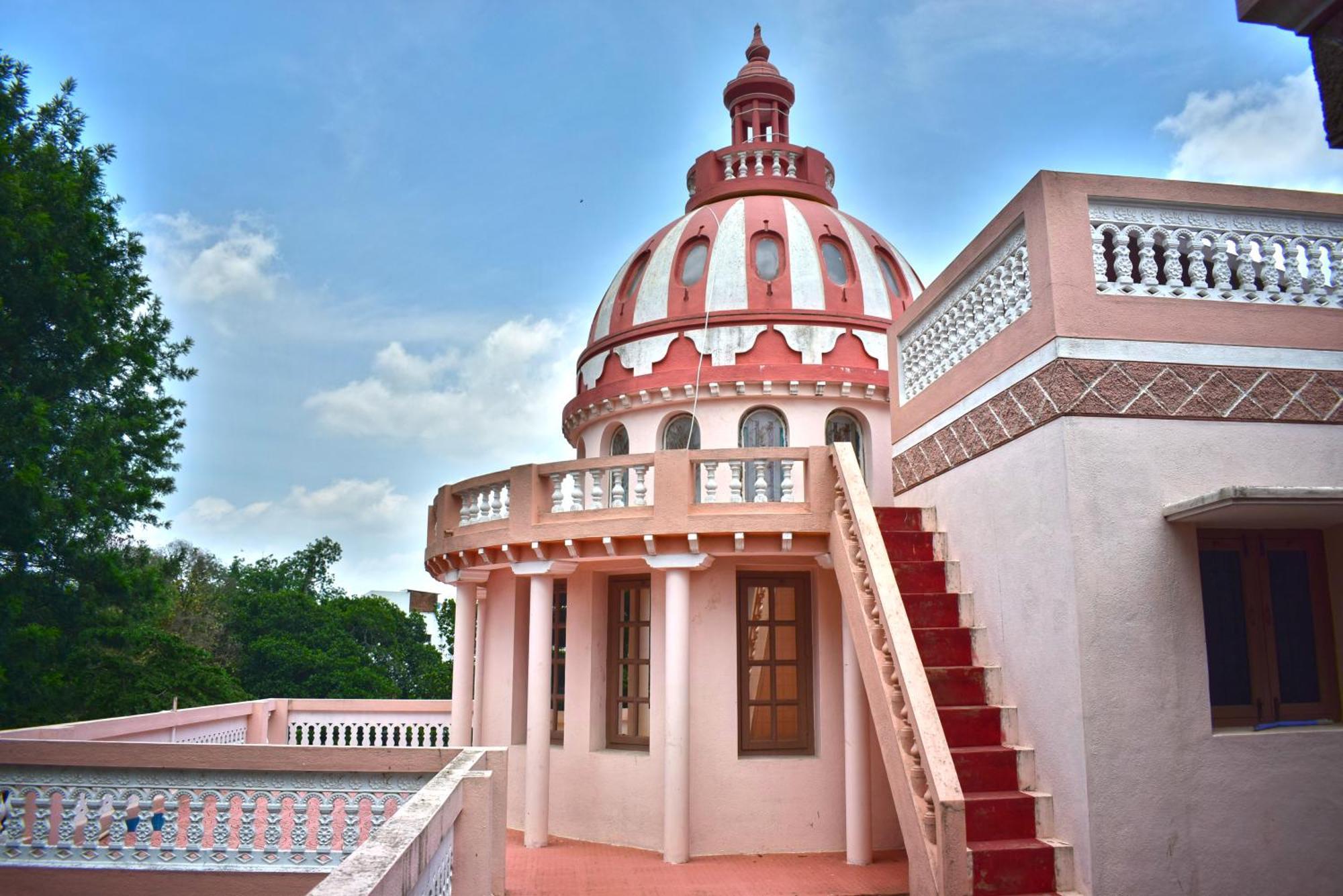 Jains Royal Palace Resorts Yelagiri Esterno foto