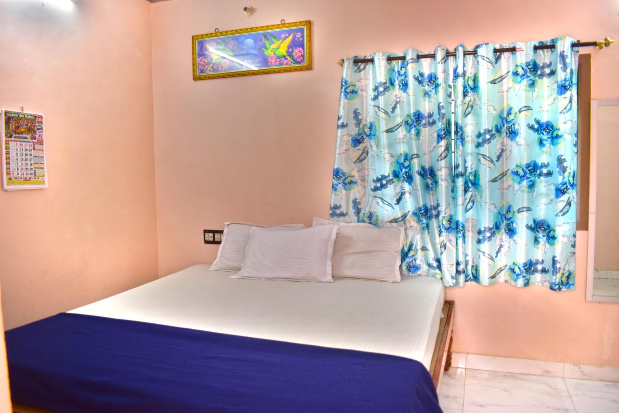 Jains Royal Palace Resorts Yelagiri Esterno foto