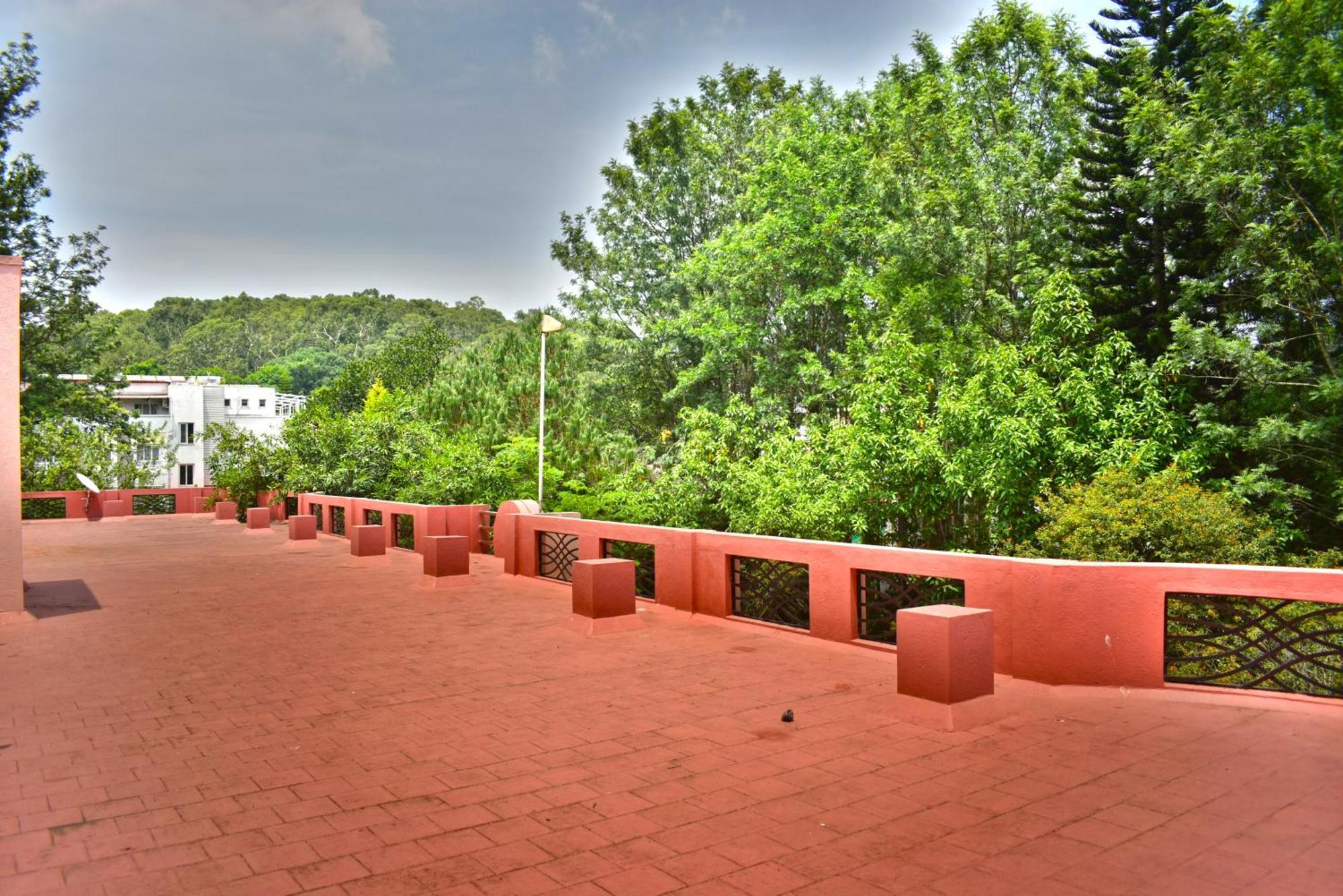 Jains Royal Palace Resorts Yelagiri Esterno foto