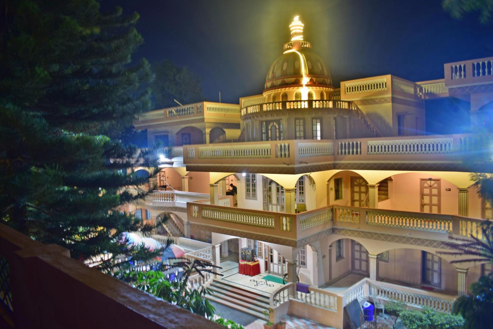 Jains Royal Palace Resorts Yelagiri Esterno foto