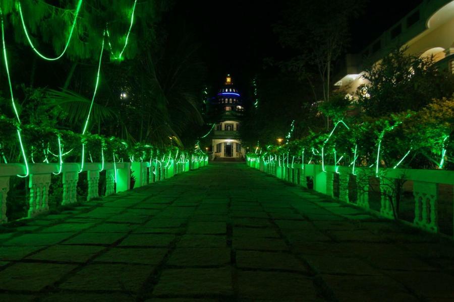 Jains Royal Palace Resorts Yelagiri Esterno foto