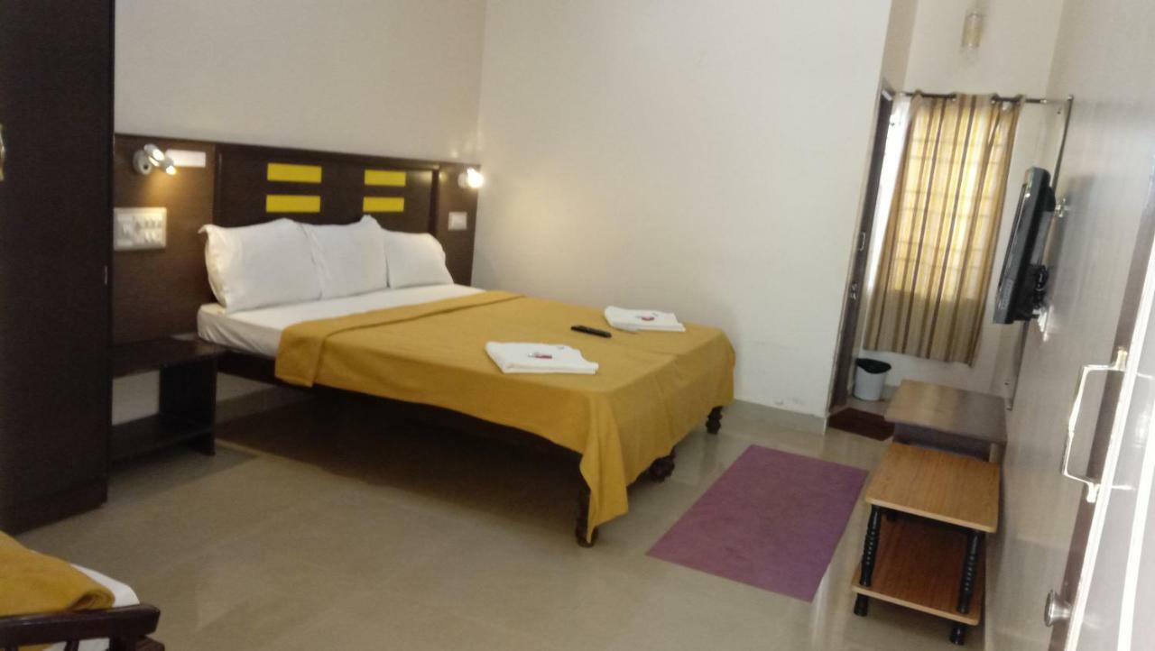 Jains Royal Palace Resorts Yelagiri Esterno foto